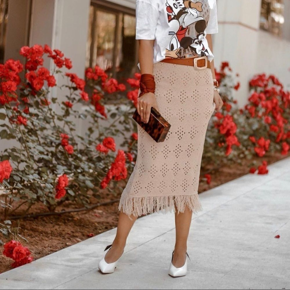 Mango Fringed detail knitted Midi skirt Size L NWT perfect for winter/Spring